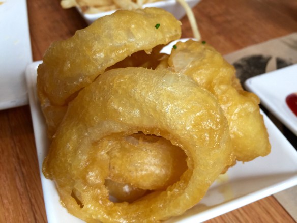 The next time I develop a craving for onion rings, I'm coming back here.